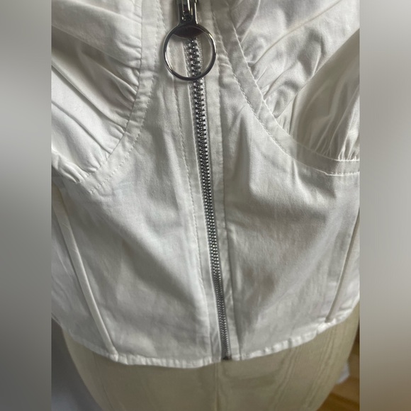 Flirty Guess XL Bustier Top with Boning & Fluffy Sleeves - Summer Essential - Picture 4 of 7